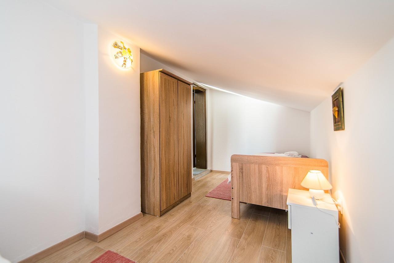 Apartments Dino Пореч Экстерьер фото