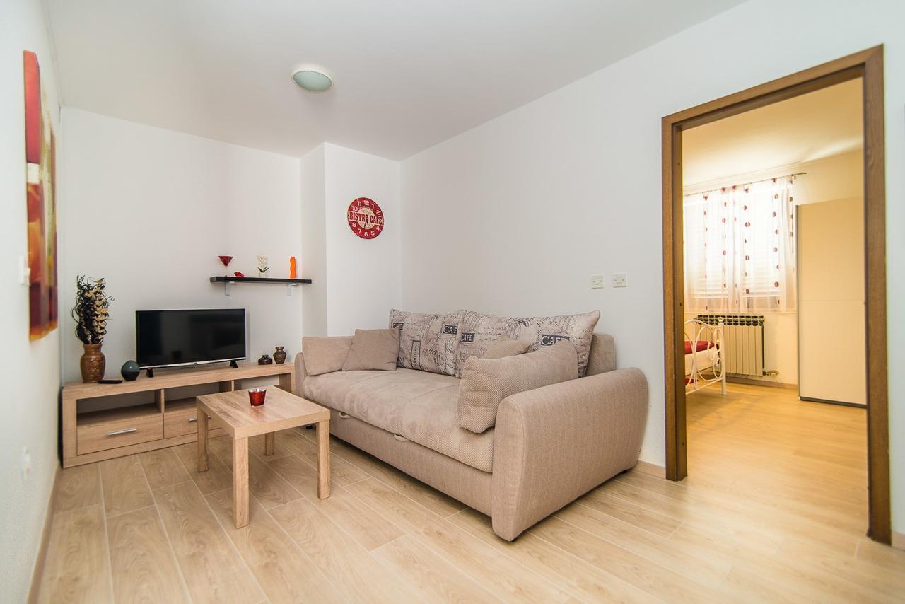 Apartments Dino Пореч Экстерьер фото