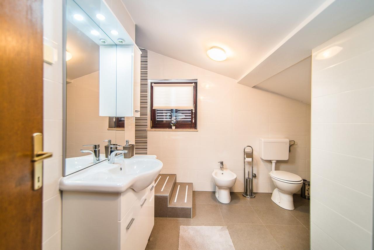 Apartments Dino Пореч Экстерьер фото