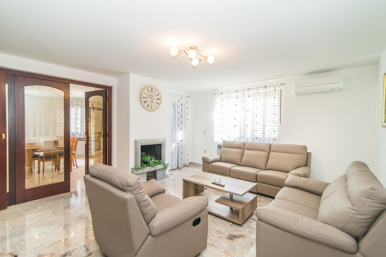 Apartments Dino Пореч Экстерьер фото